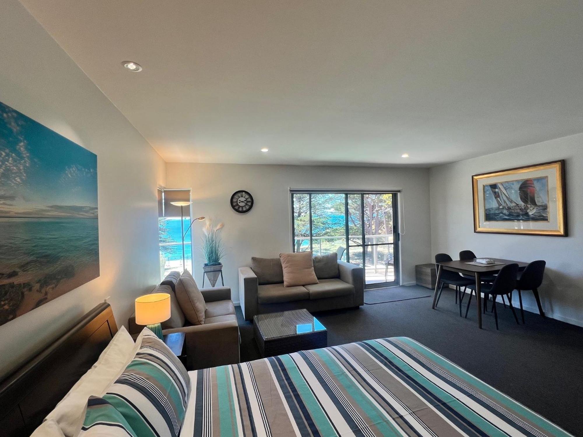 Phillip Island Holiday Apartments Каус Екстер'єр фото